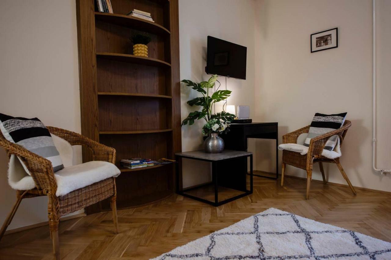 Viola Family Apartman Free Parking Pecs Luaran gambar